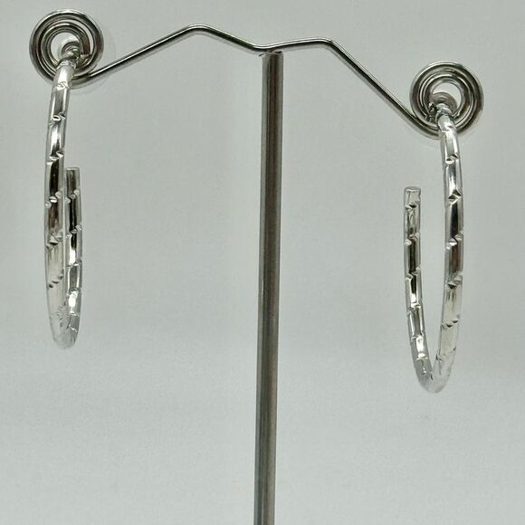Christopher and Banks Silver-Tone Textured Open Hoop Earrings 1.5 inch - Picture 3 of 5